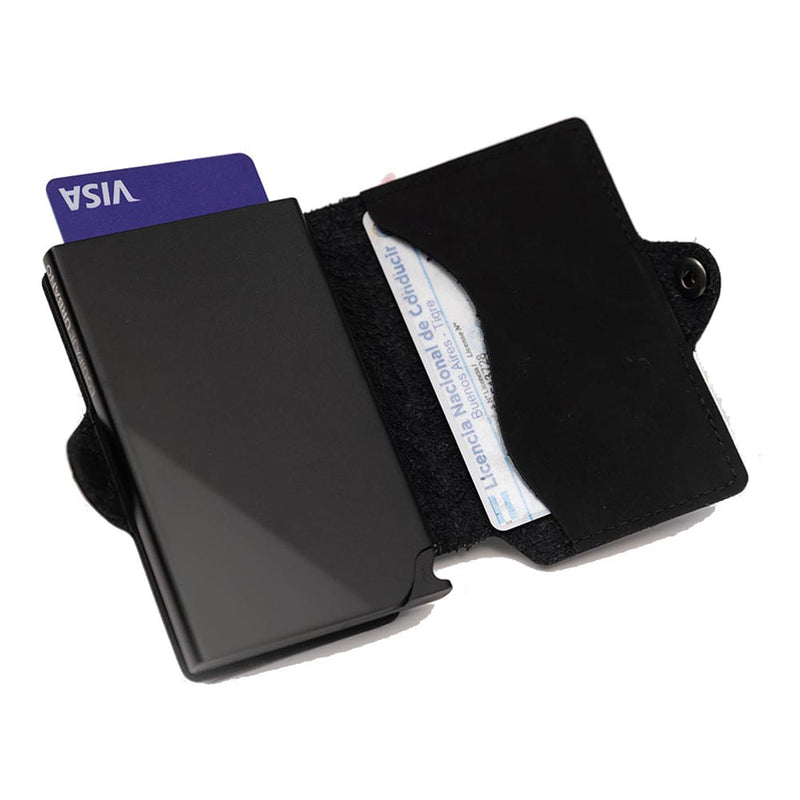 BILLETERA DE POLIURETANO SIMPLE CON CARD SLIDER EQUIPAJE URBANO